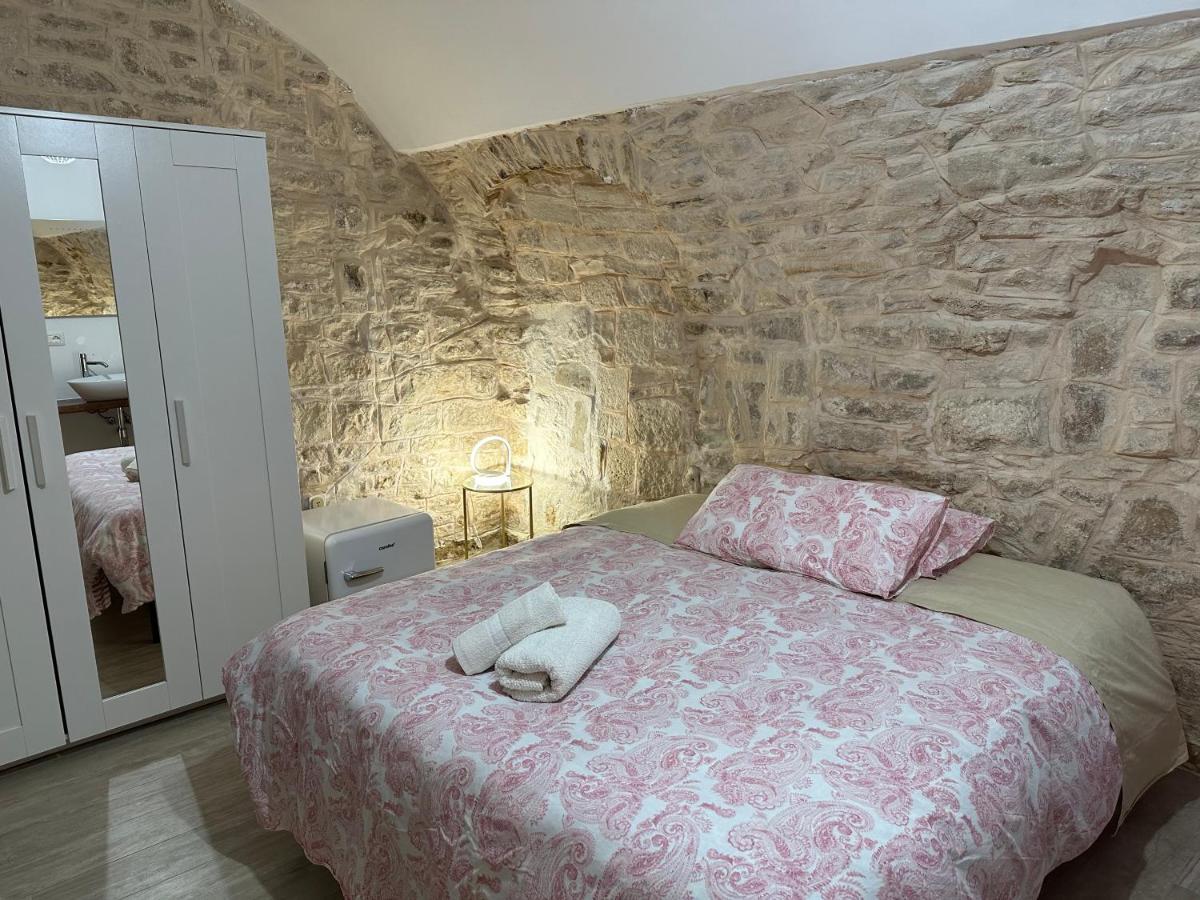Giovinazzo Suite Pavone Griffi Exteriör bild